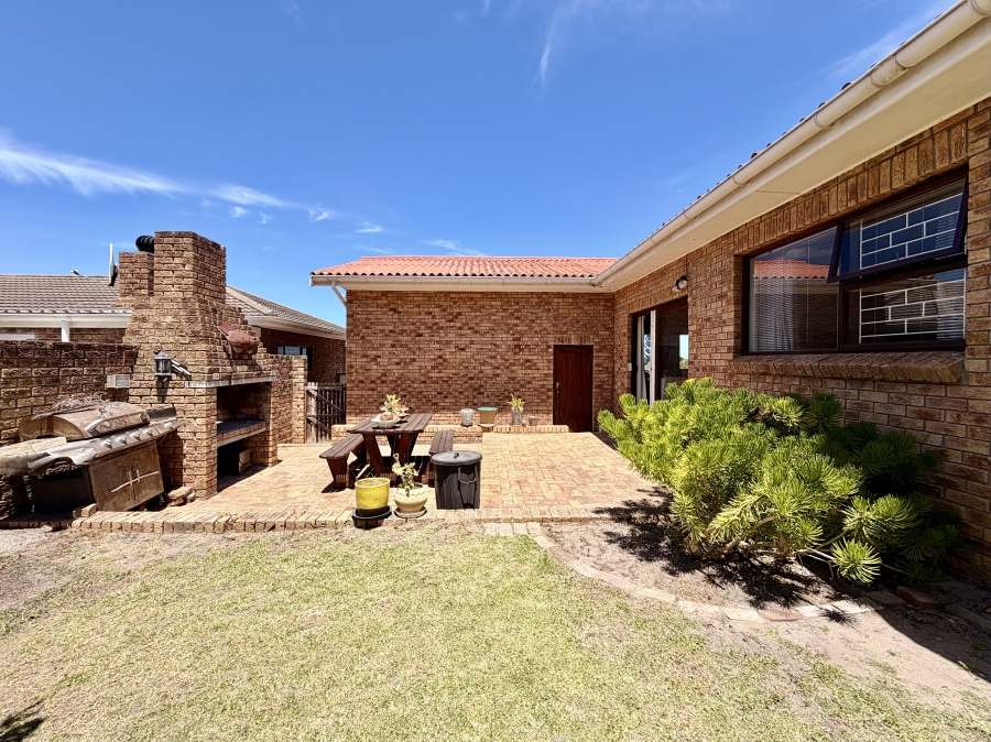 3 Bedroom Property for Sale in Onrus Western Cape
